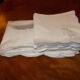 Nappe brodée vintage 250 x 170 et 12 serviettes