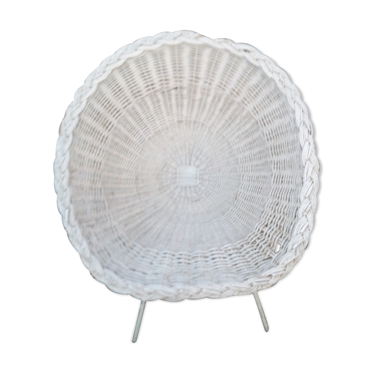 Rattan shell chair