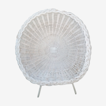 Rattan shell chair