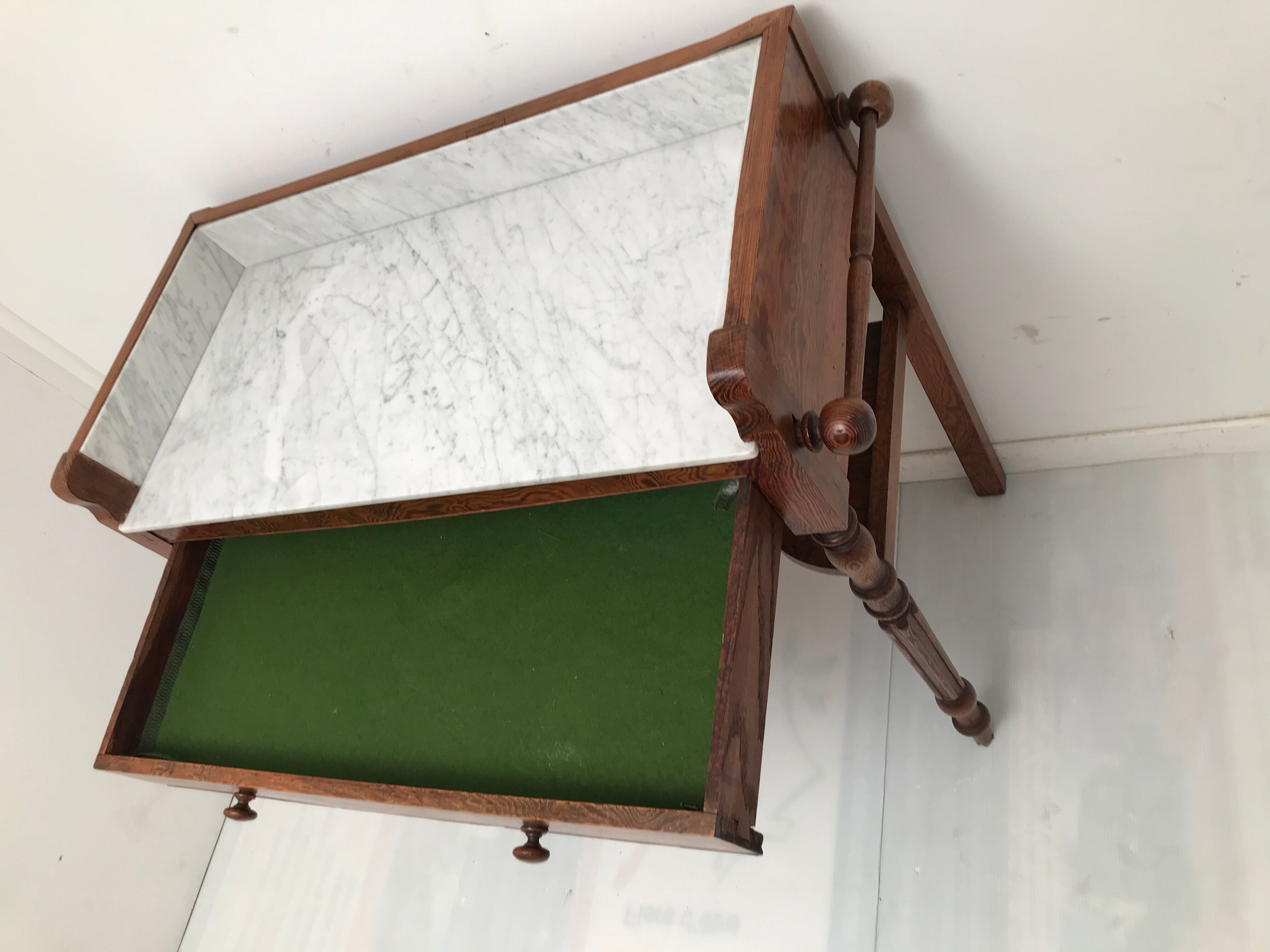 Dressing table toiletry table 50s-60s