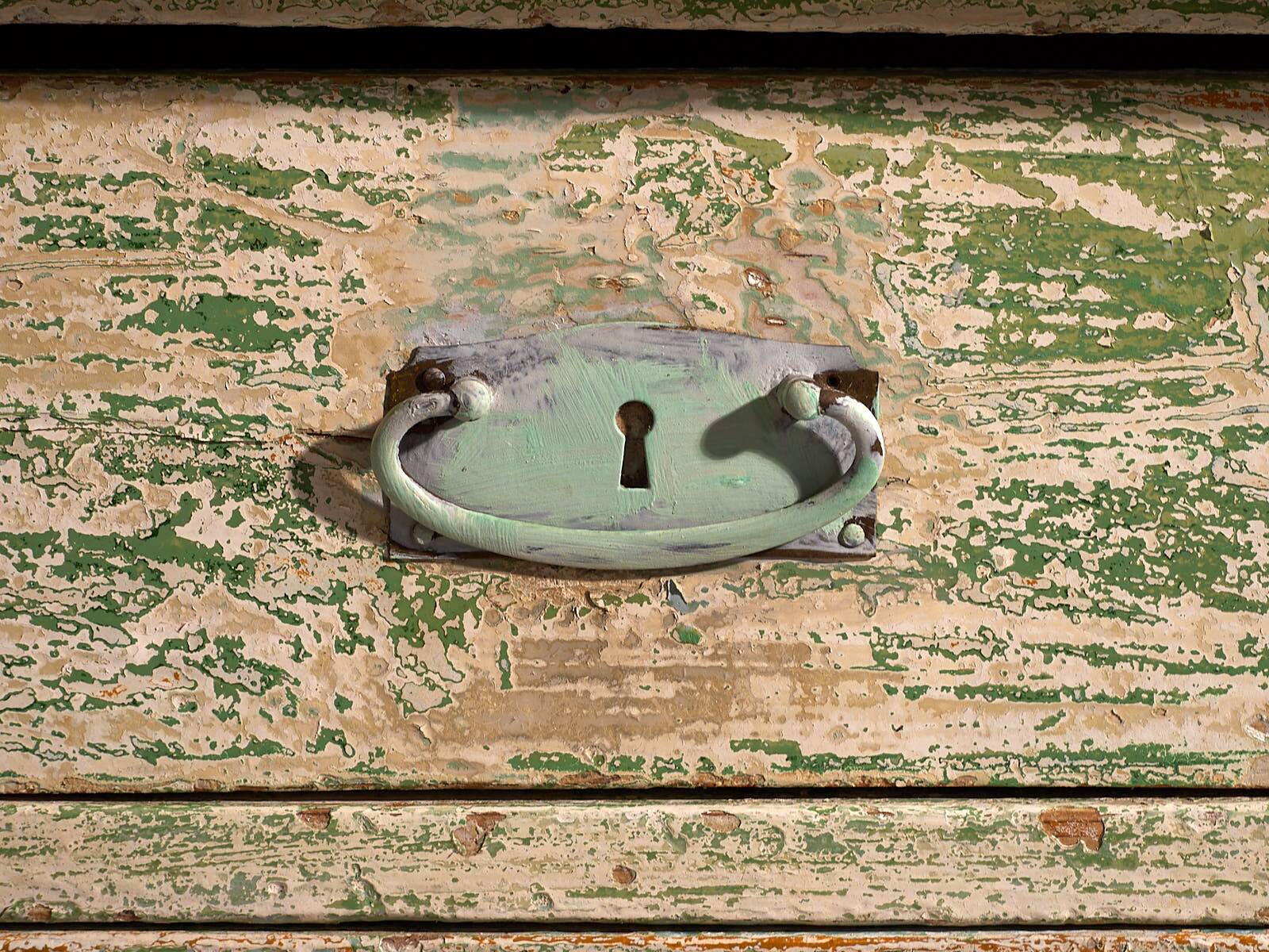 Antique bedroom chest of drawers with green tones (c.1920) #8