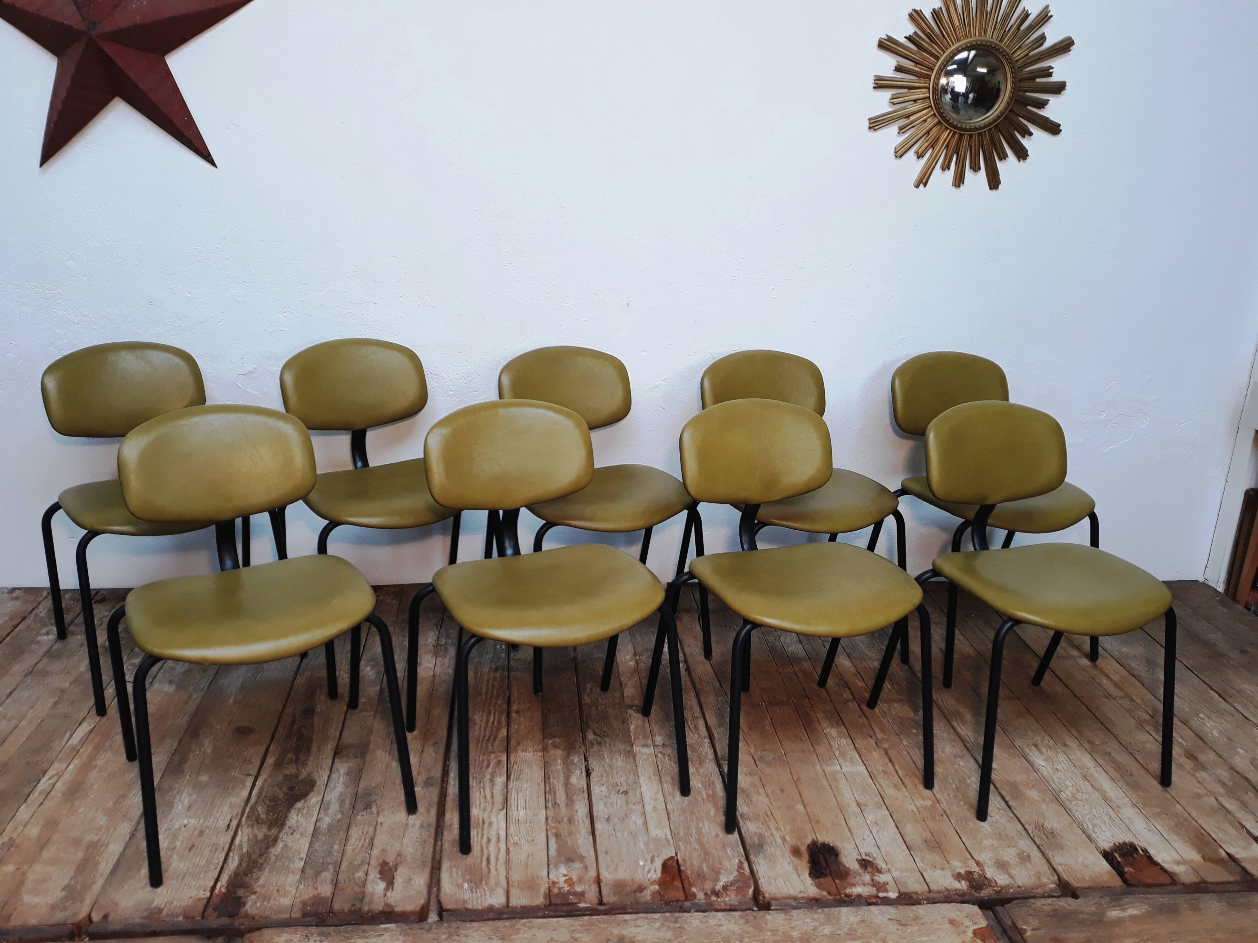 9 chairs vintage Stafor Steelcase