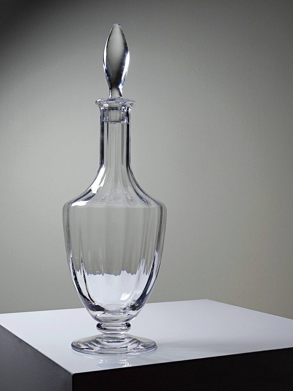 Grande carafe à décanter cristal de Sèvres vintage années 1970-1980