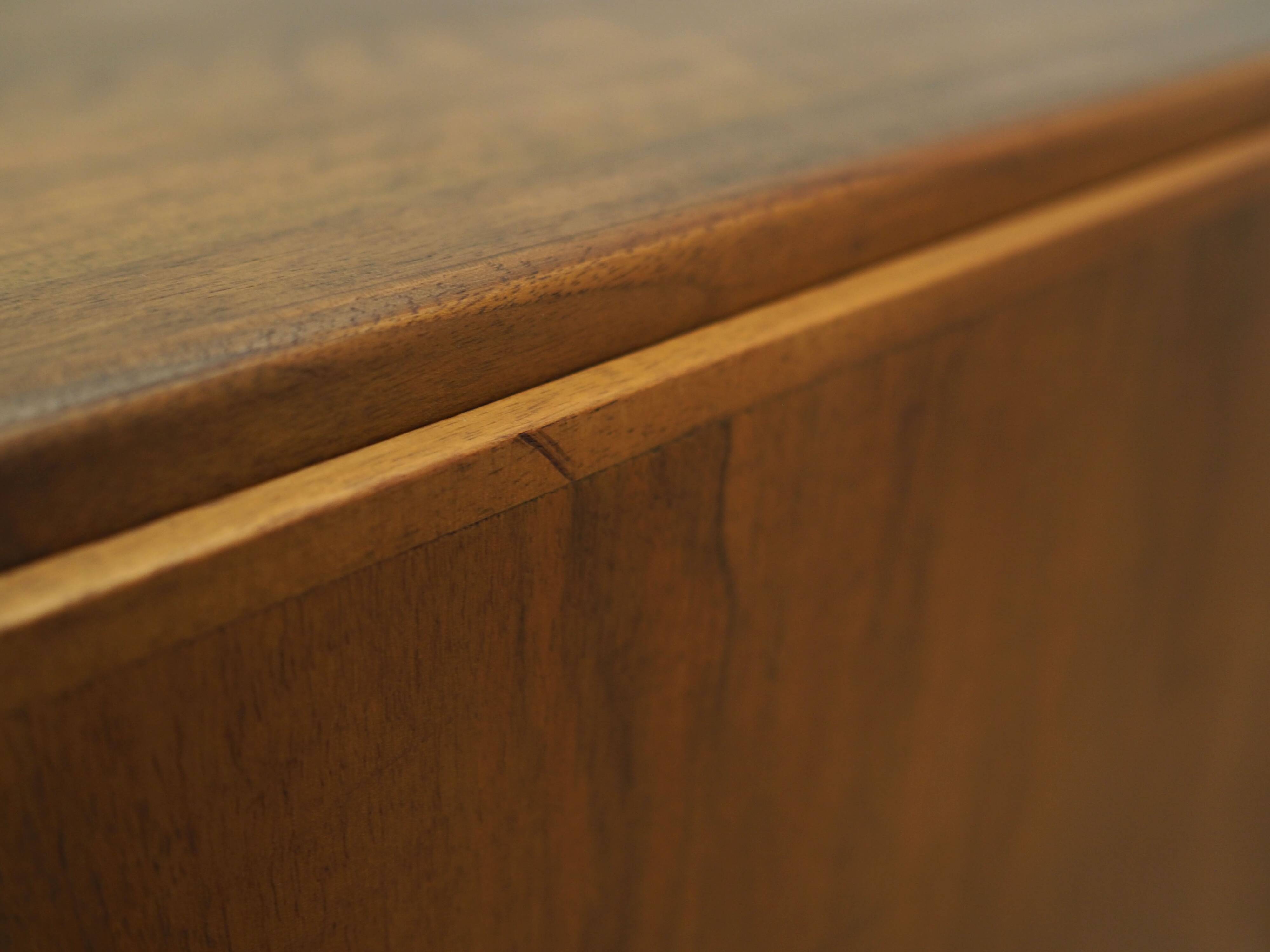Walnut cabinet, Danish design, 1960s, designer: Børge Mogensen