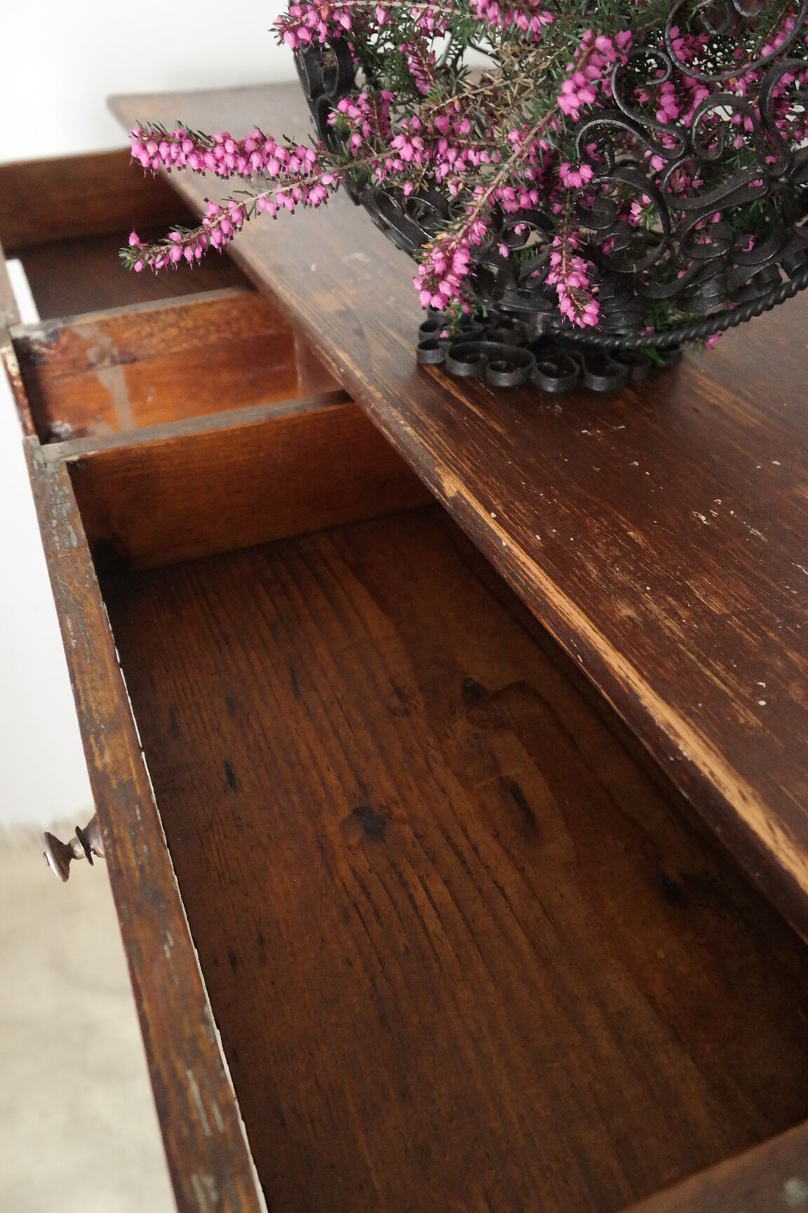 Country parisian buffet