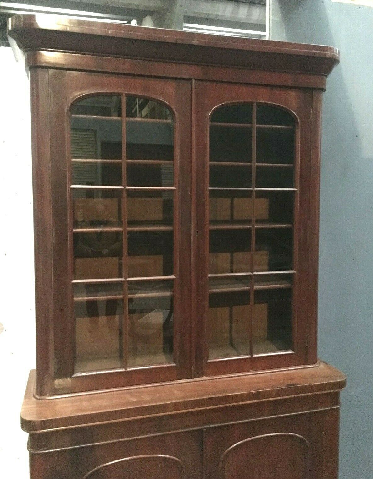 Mahogany sideboard Napoleon III English furniture