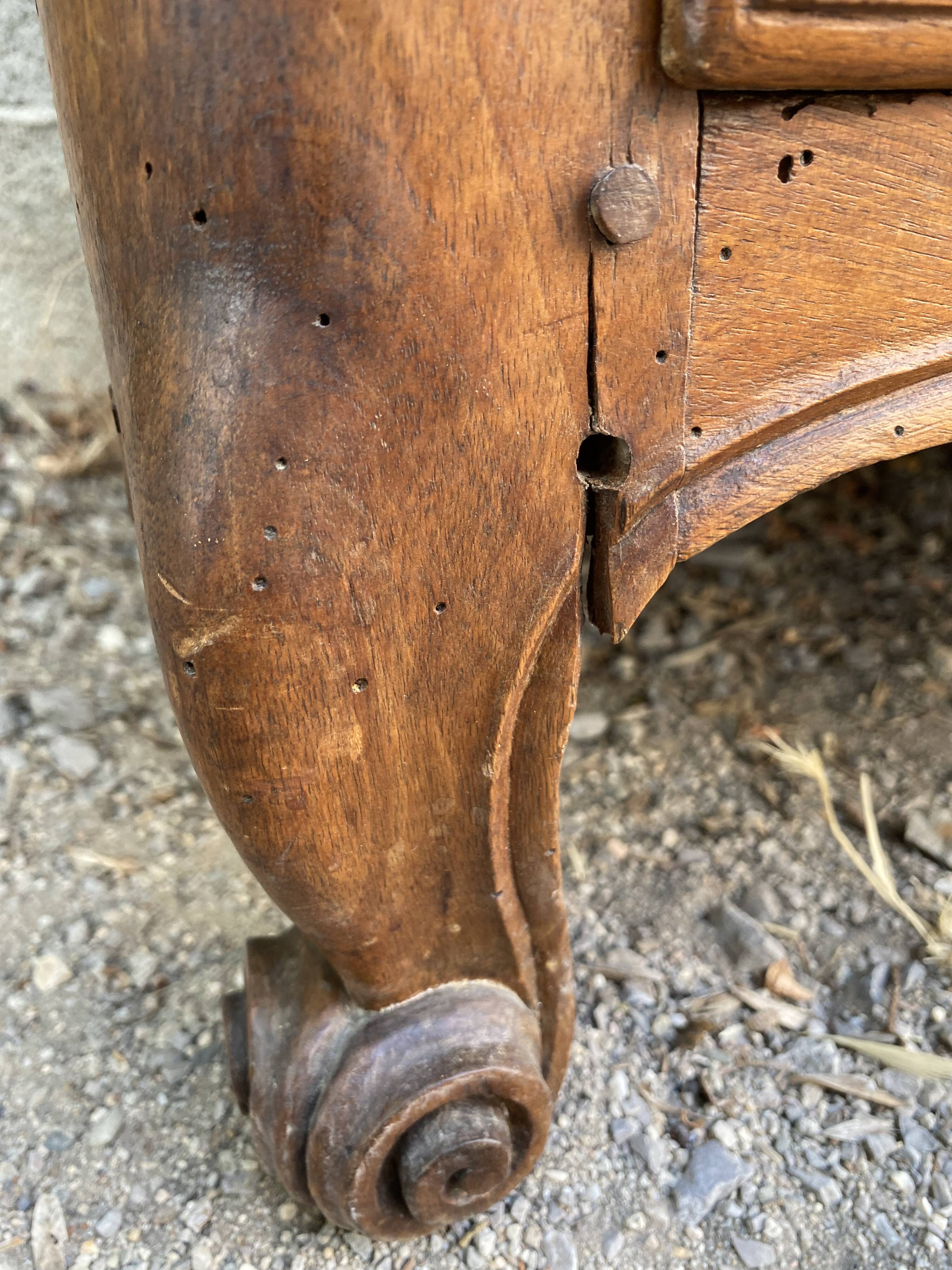 Commode Louis XV walnut 18th