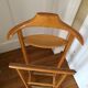Vintage 70s room valet in very good condition beech wood