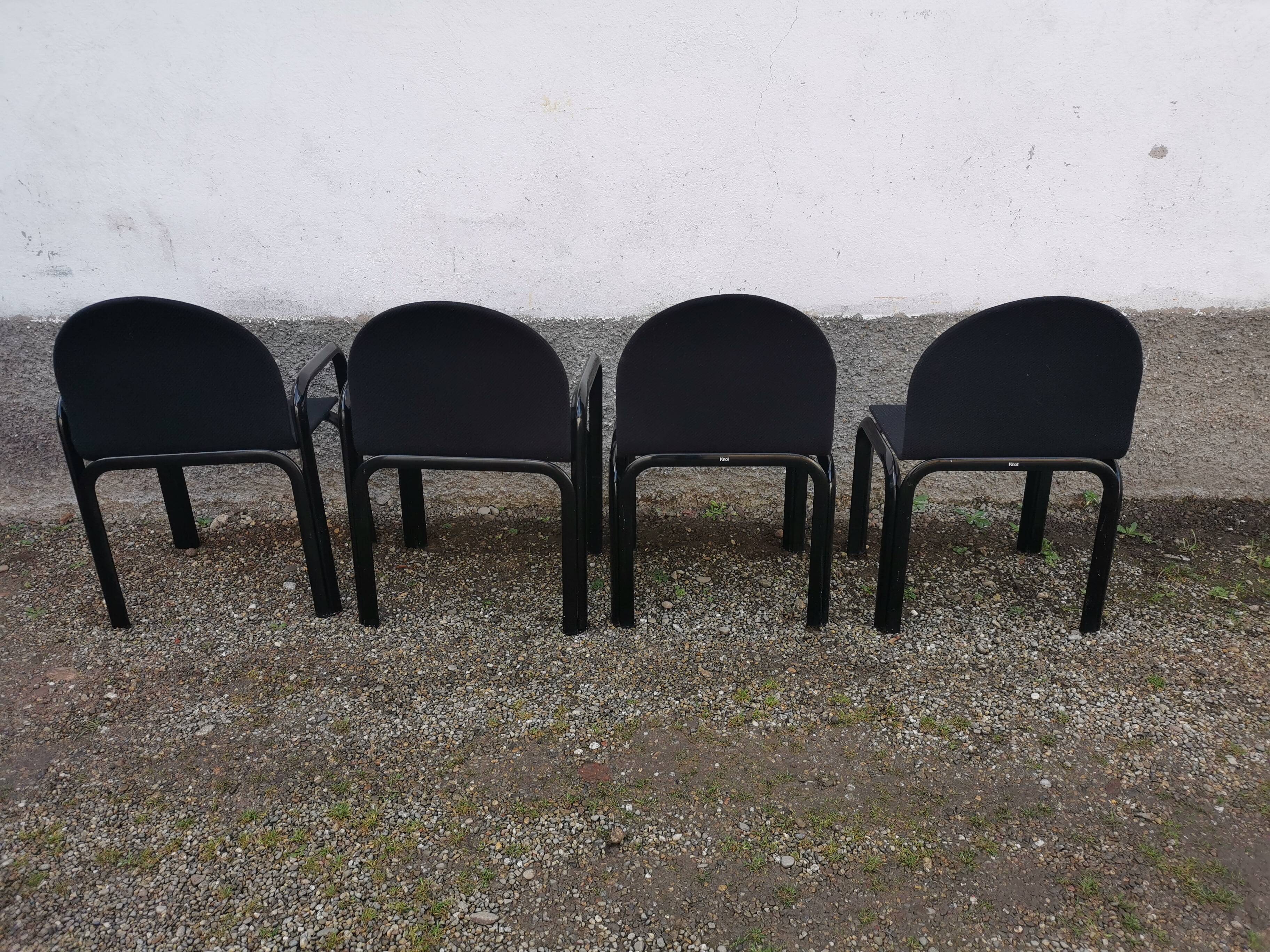 Chaises et fauteuils design Gae Aulenti, édition Knoll