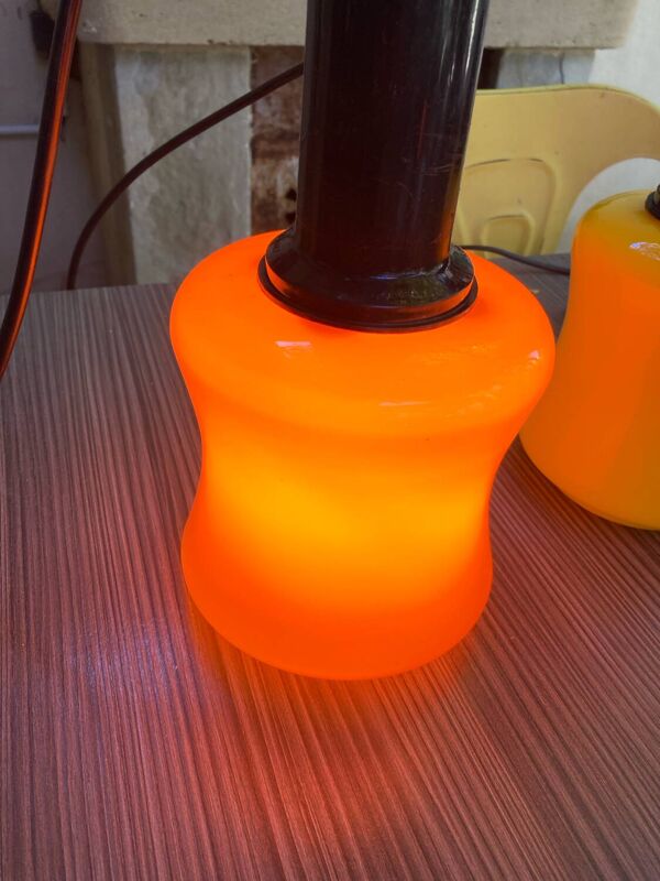 2 suspensions en opaline de Massimo Vignelli vintage made in Italie