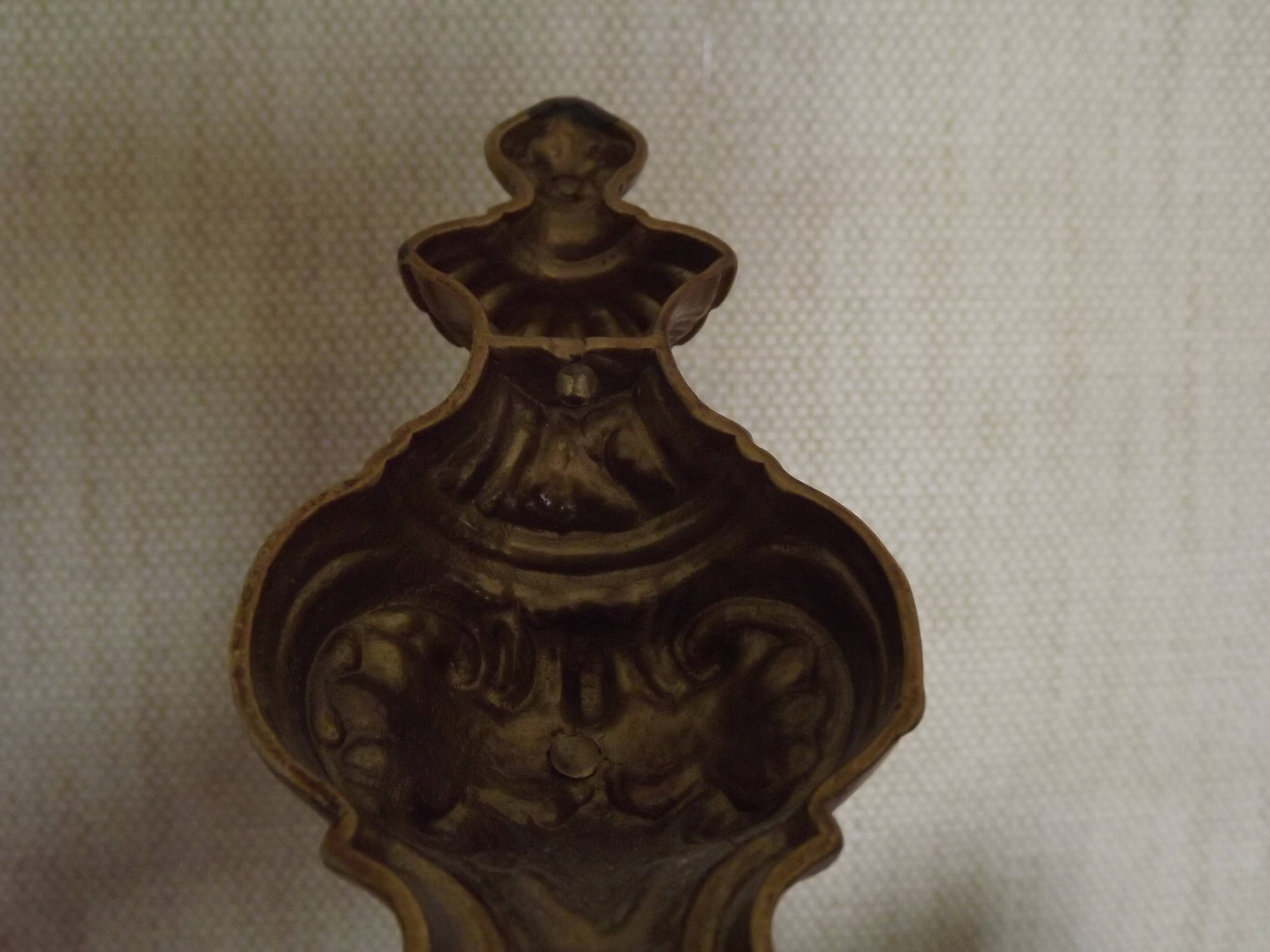 Double bronze wall light, vintage French traditional style, scrolled arms 5097.