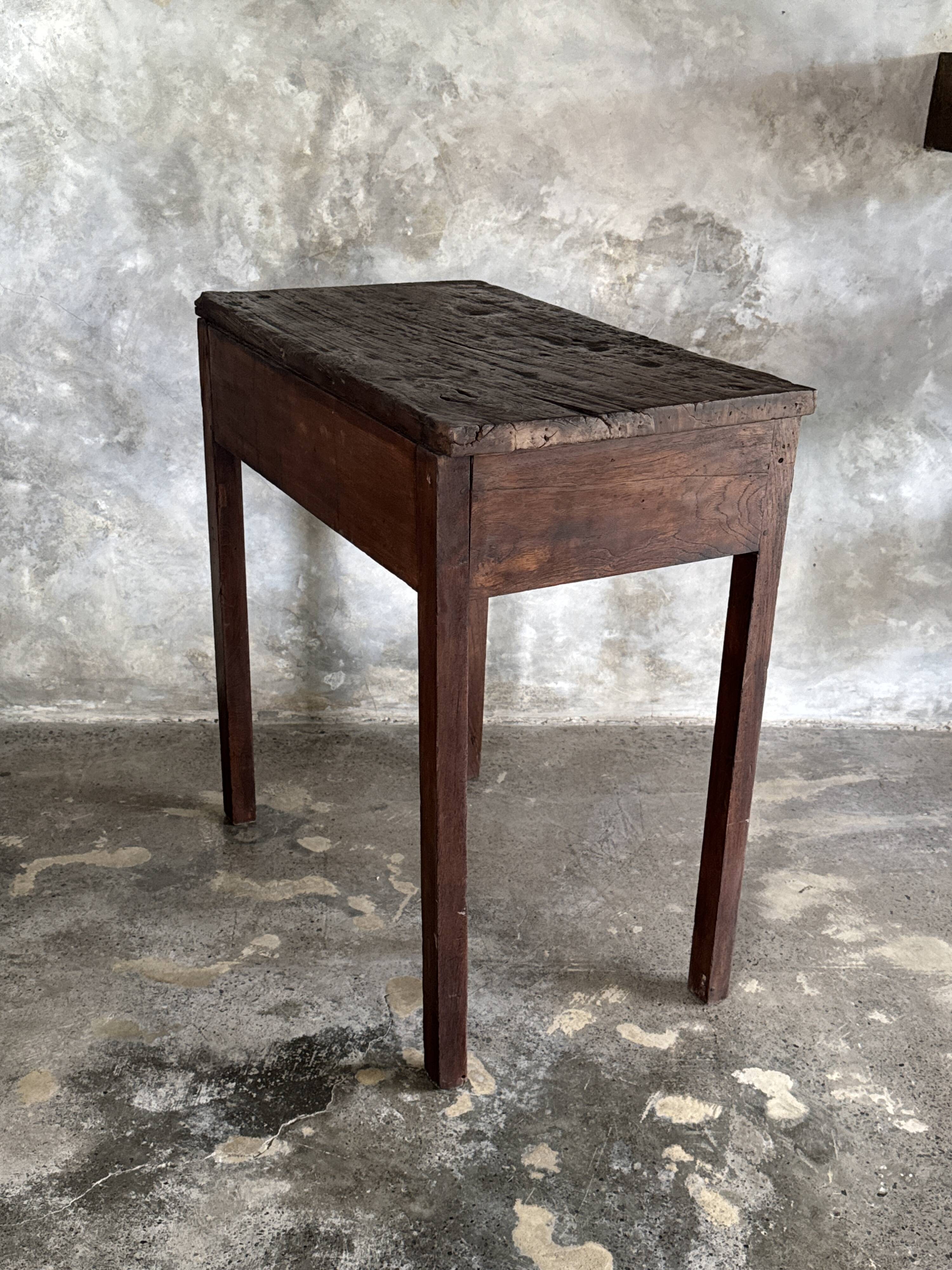 Antique Indonesian teak workbench with one drawer H82.5 L76x49.