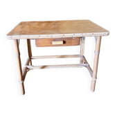 Petit bureau enfant en rotin