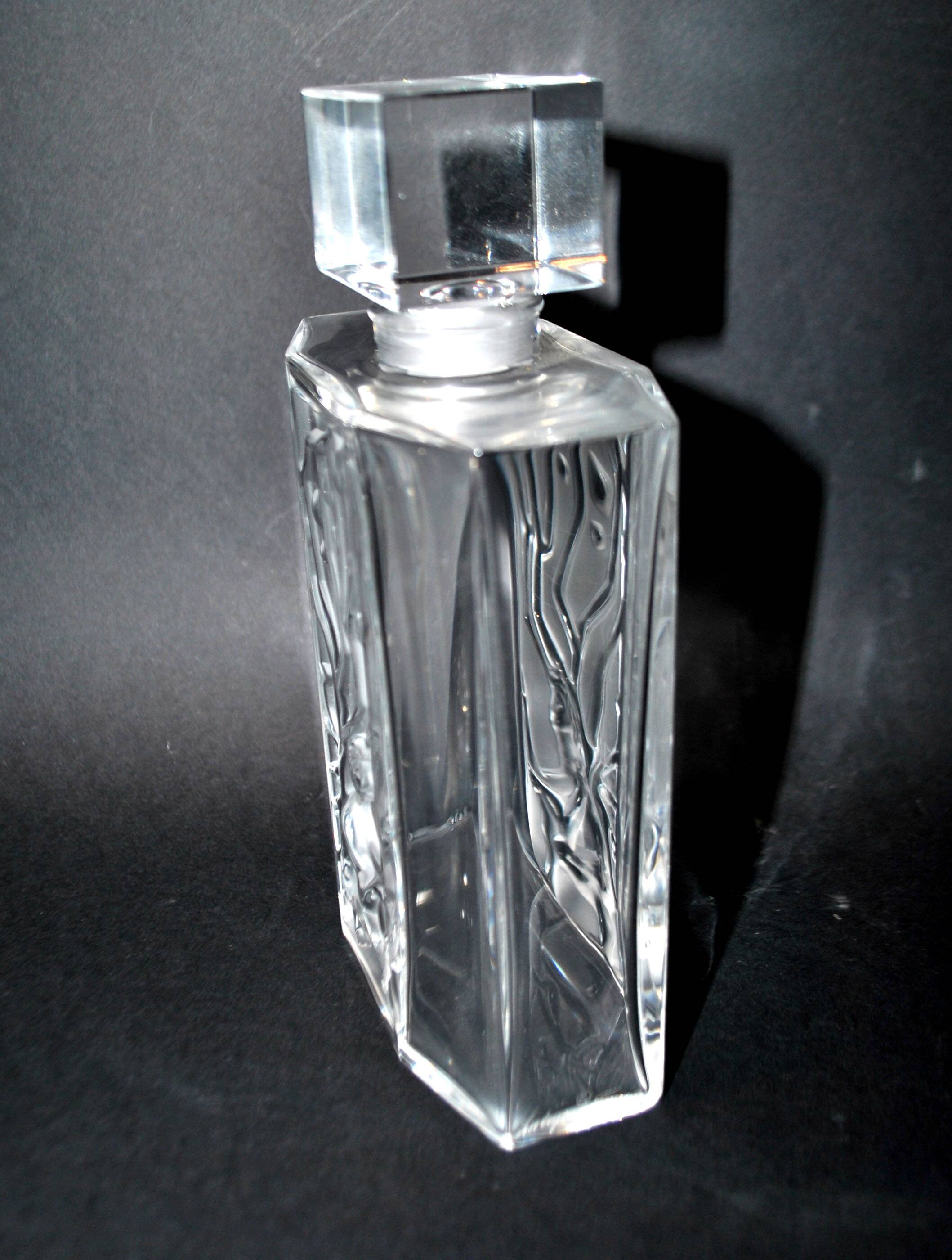 Carafe Flacon ICARE en cristal dépoli signé et numéroté 2006 LALIQUE FRANCE