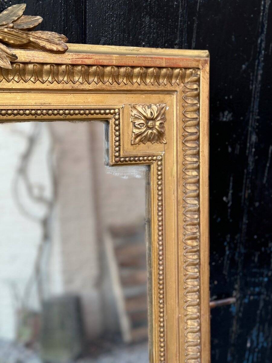 Louis XVI Style Mirror In Stuccoed And Gilded Wood Circa 1880