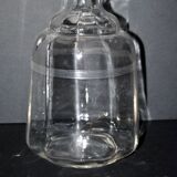 Carafe ancienne en verre soufflé gravé de lignes fines BISTROT 1900