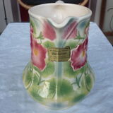 Pitcher in slurry St Clement flowers