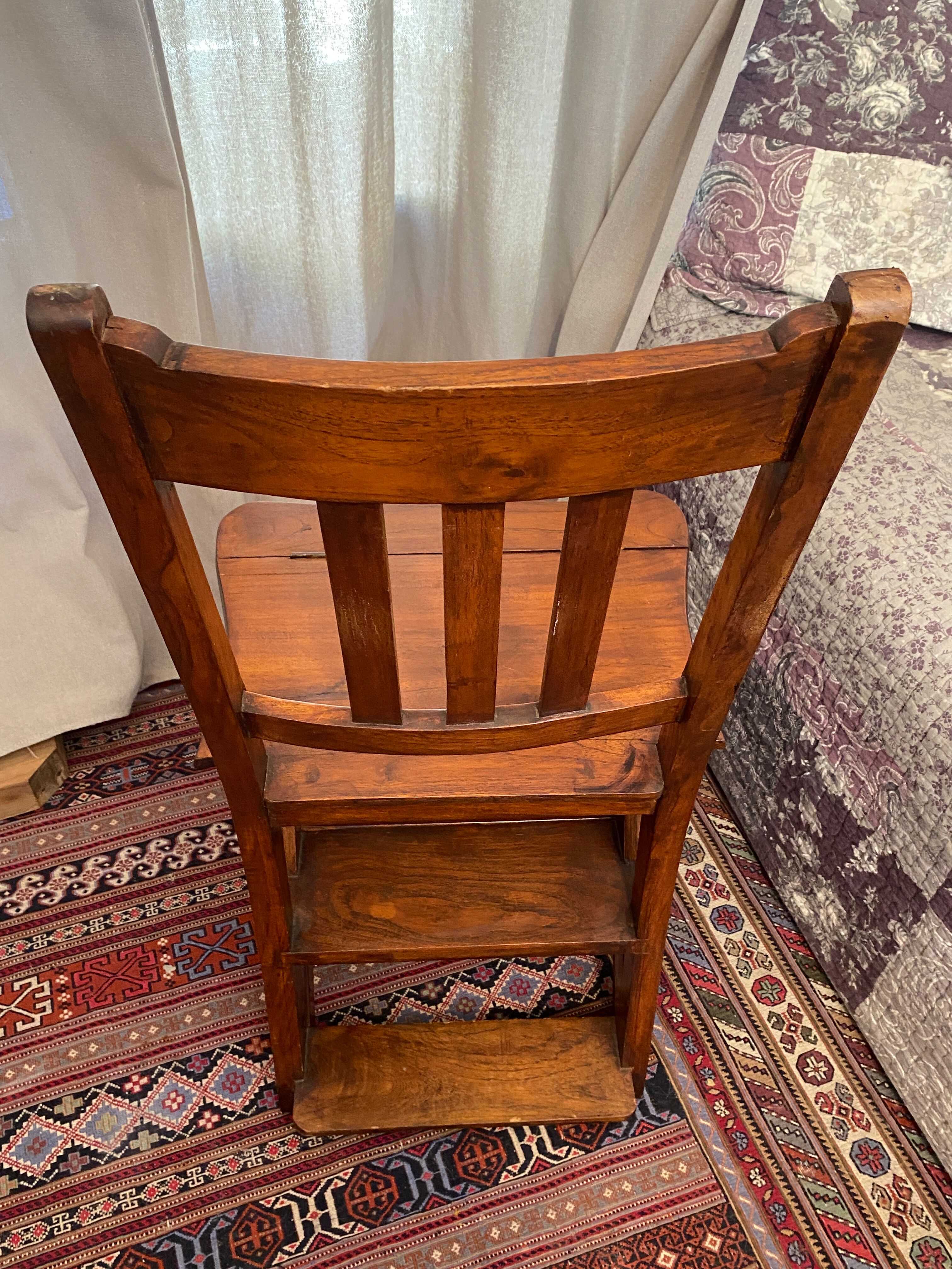 Solid wood ladder chair