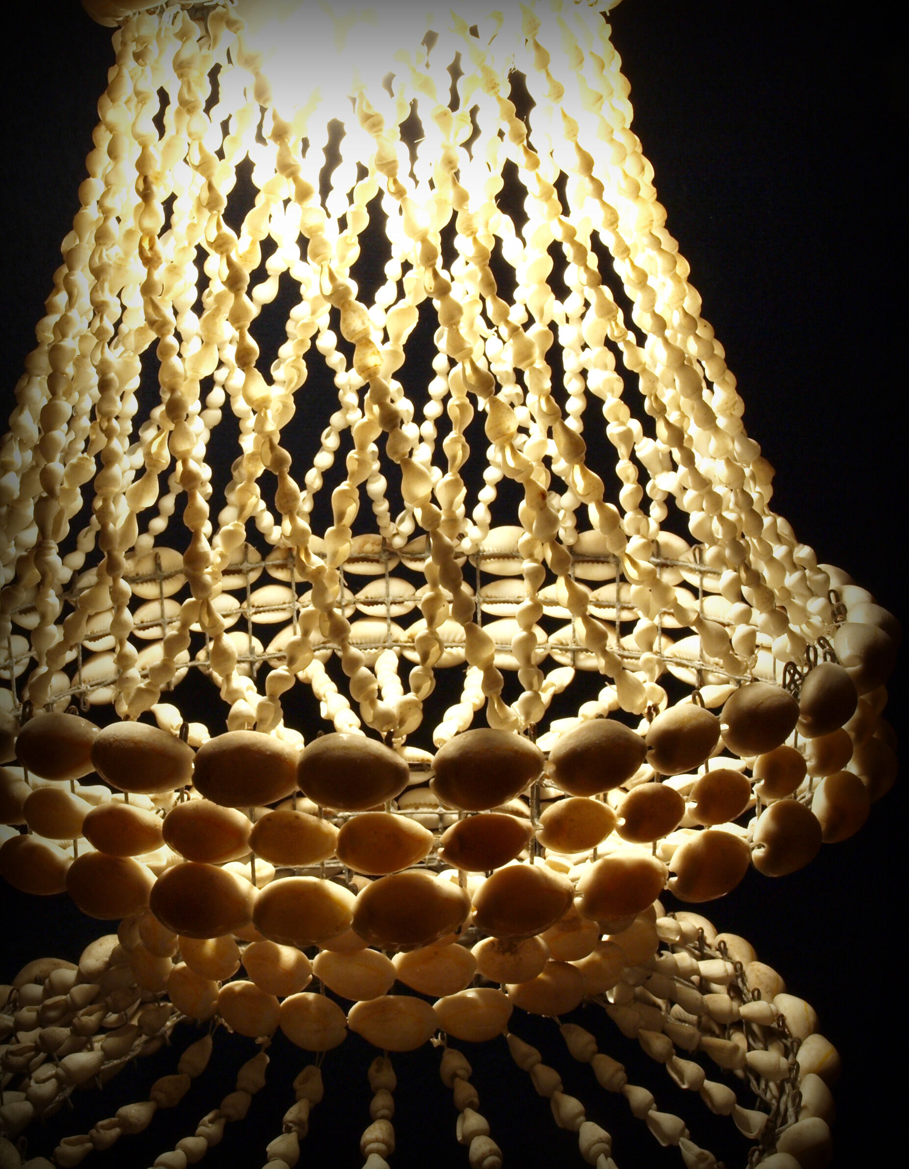 Shell chandelier Cabrias 60s