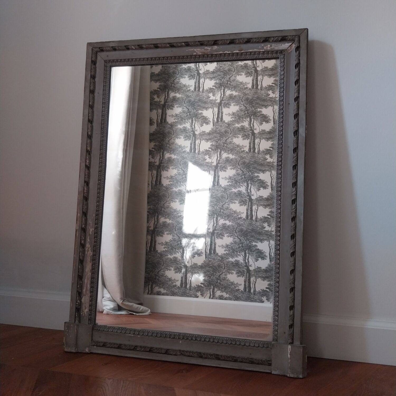 Mirror trumeau, Louis XVI style, nineteenth