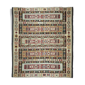 tapis kilim carré 10.8x9.6