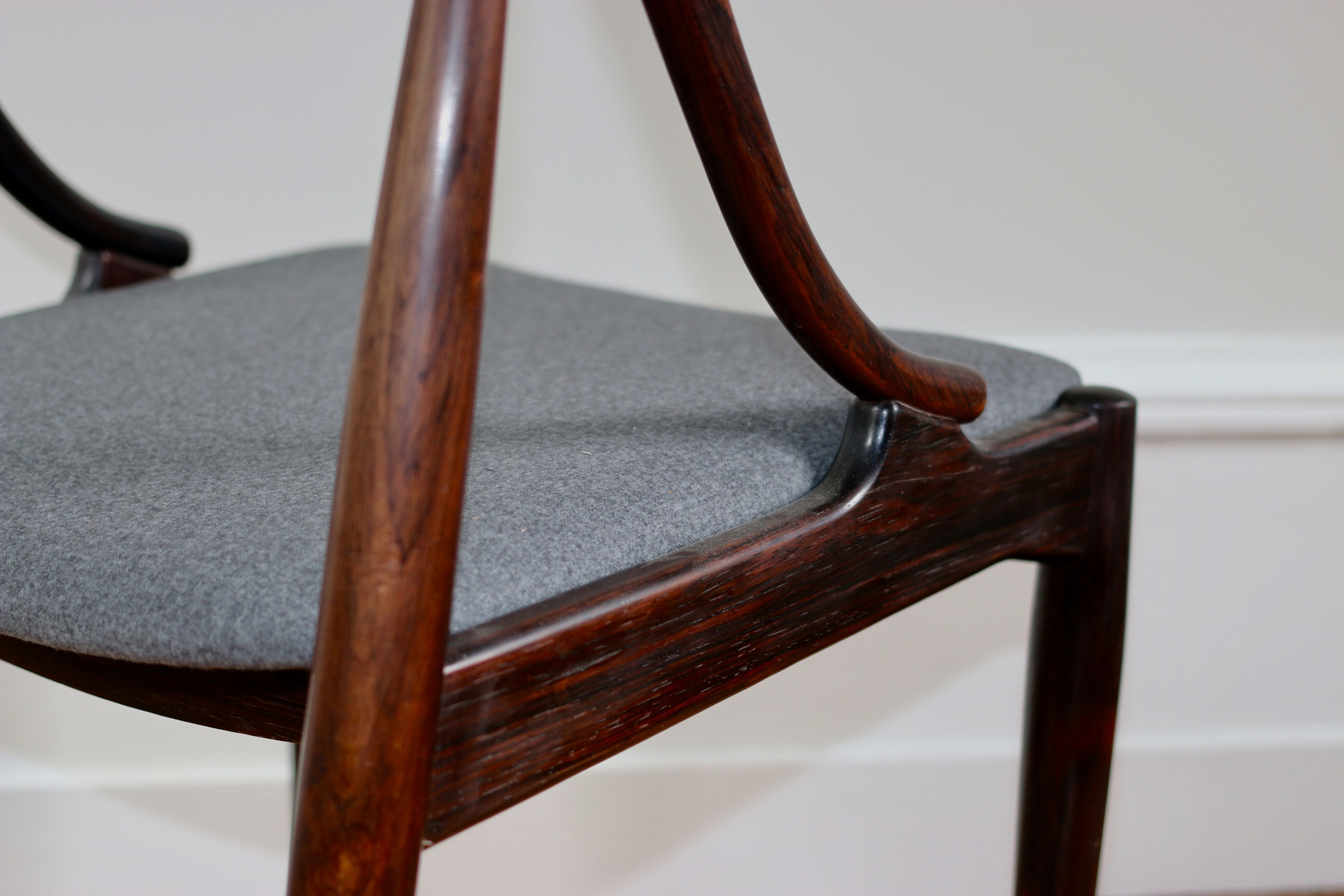 Series of 4 scandinavian chairs in rio Johannes Andersen rosewood 1960