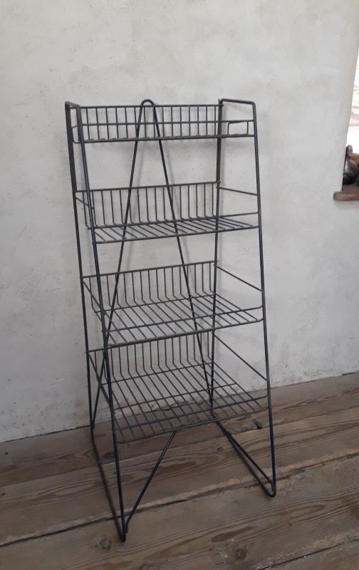 Display metal store shelves