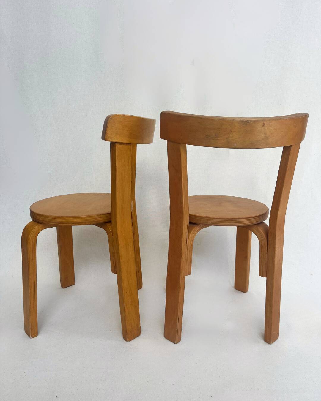 Chaise scandinave aux allures de Alvar Aalto