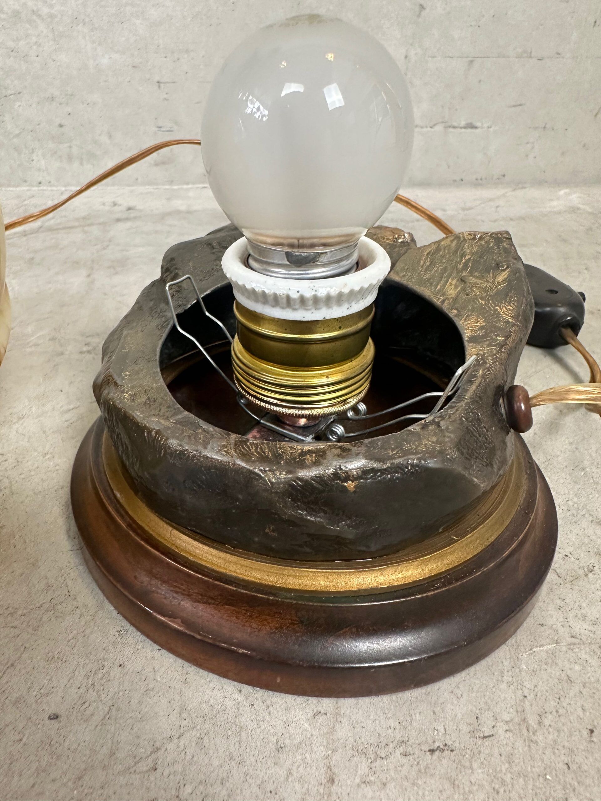 Art deco table lamp – J.M. Belgium