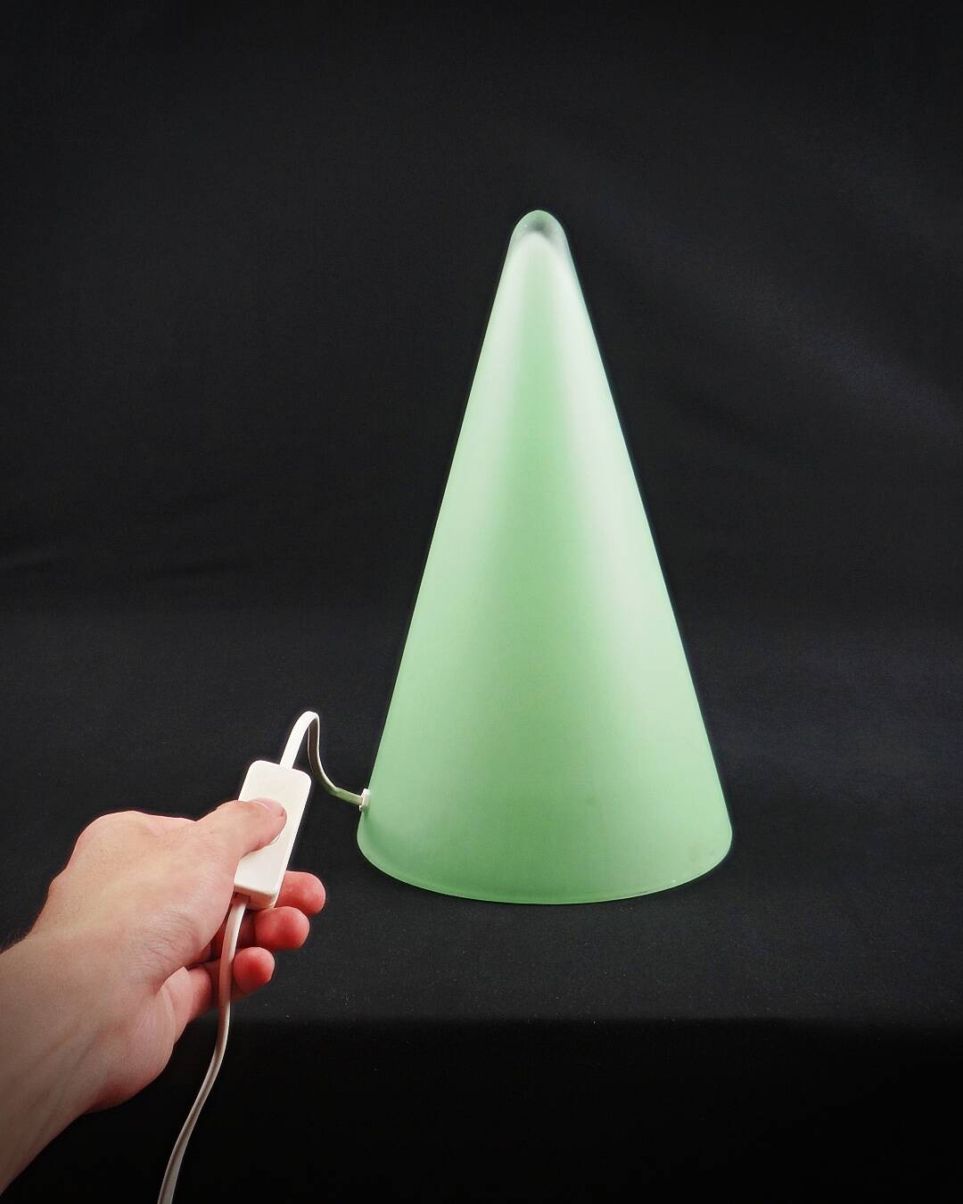 Teepee XL lamp in green opaline glass Vintage 90s design