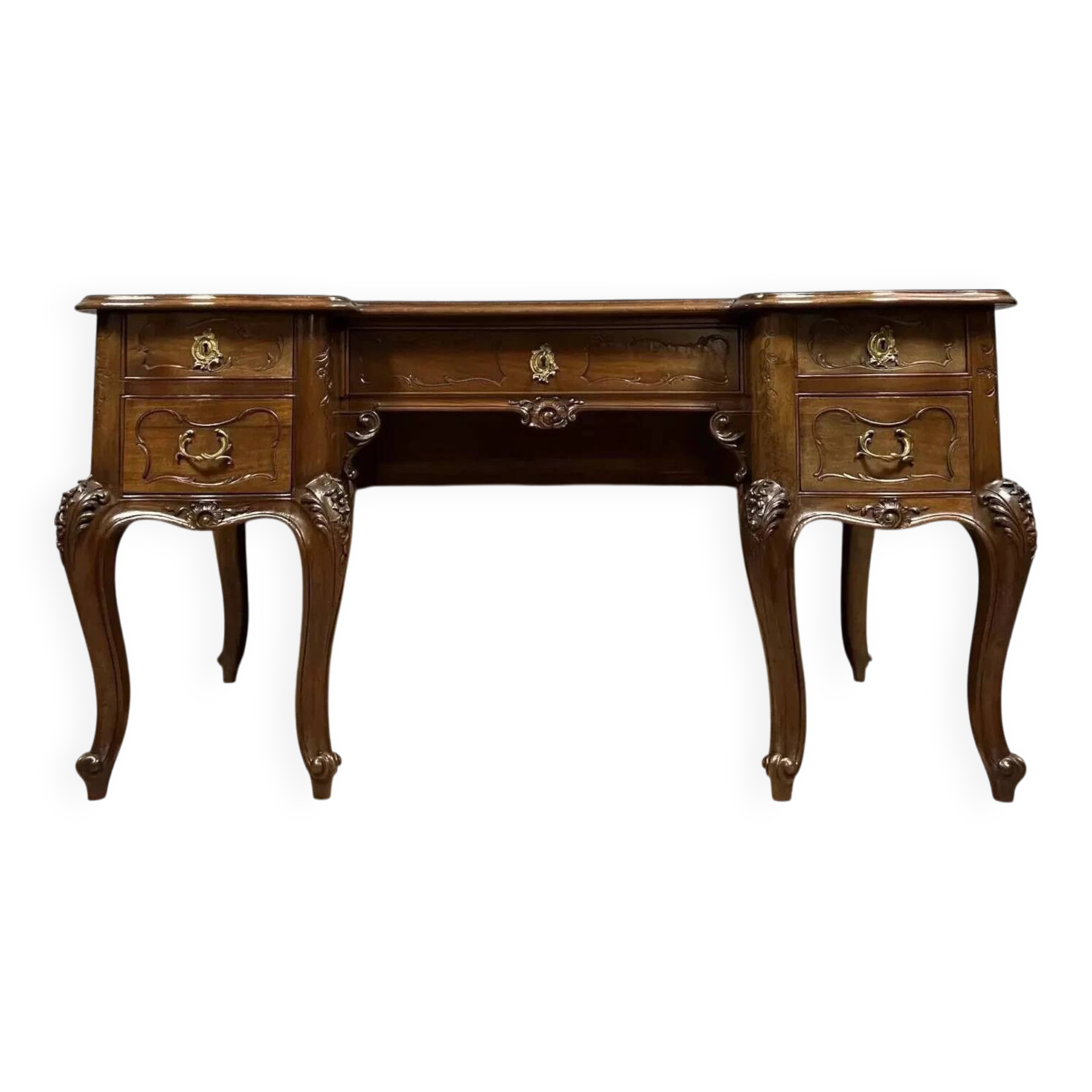 Curved Provençal Louis XV style desk in carved walnut circa 1880