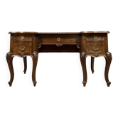 Curved Provençal Louis XV style desk in carved walnut circa 1880