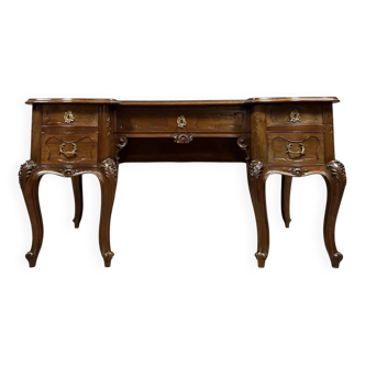Bureau provençal galbé de style louis XV en noyer sculpté vers 1880