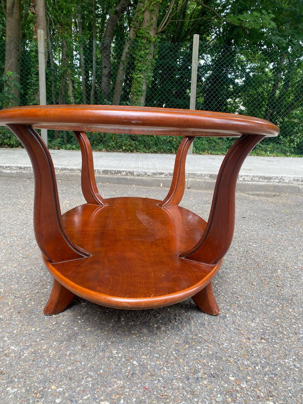 Table basse ovale en bois massif et verre, années 90