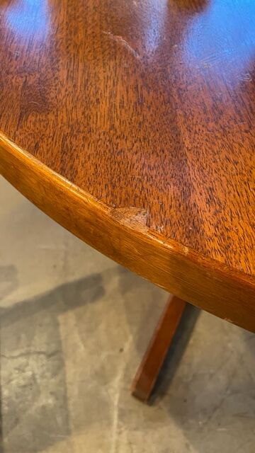 Table Baumann