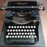 Olympia model Filia, typewriter 30s/40s Functional