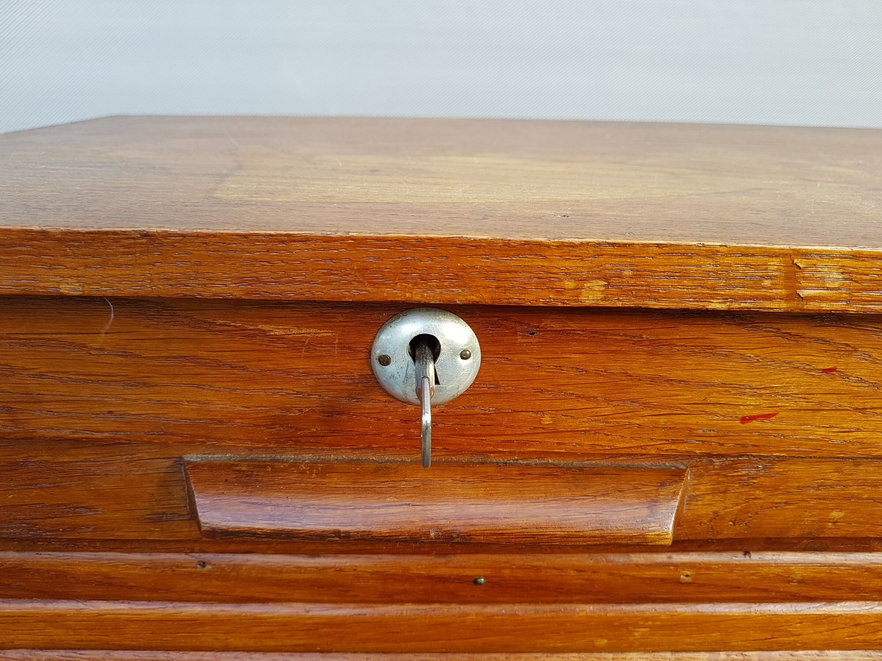 Furniture with double curtain columns 1930