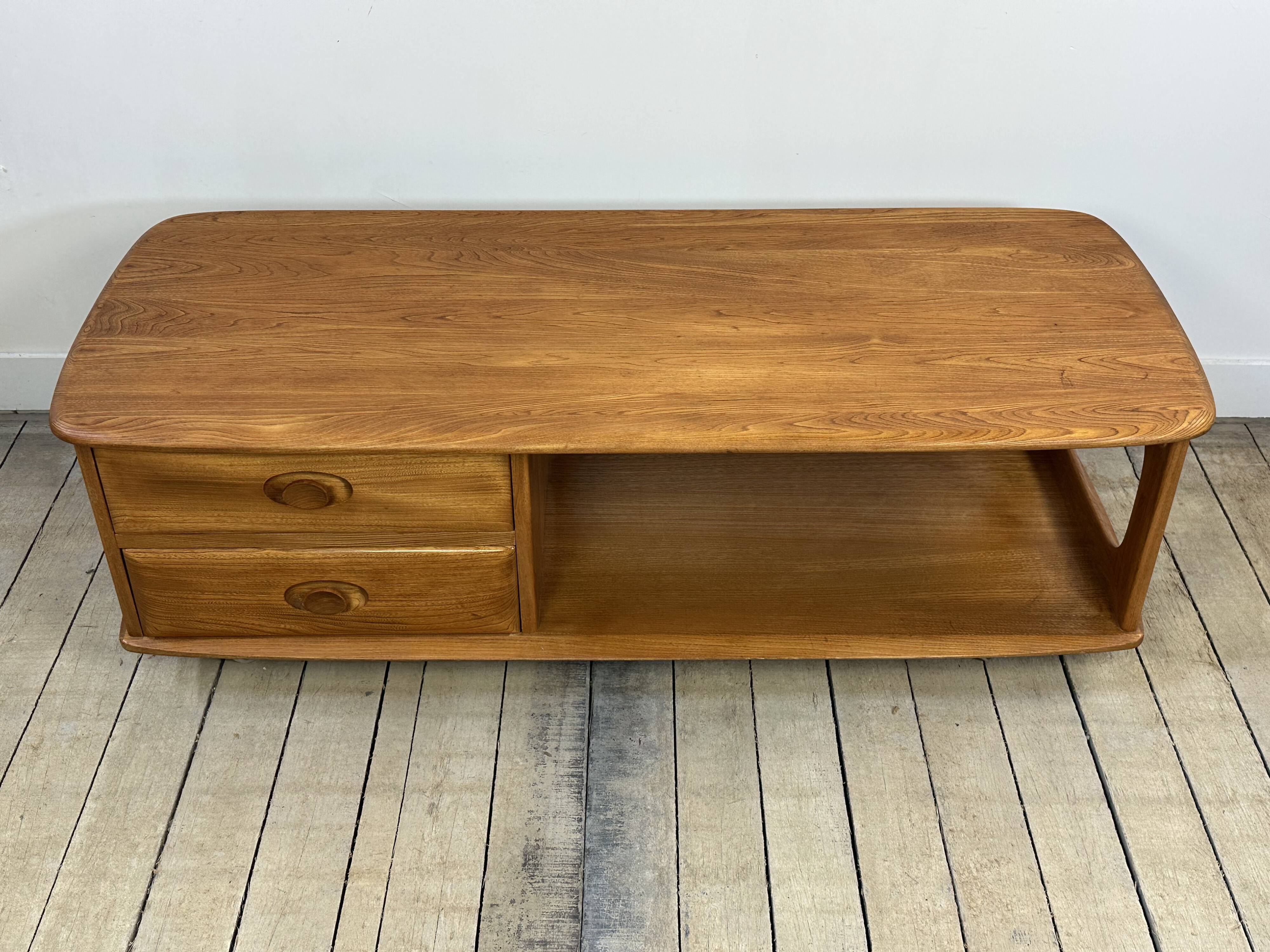 Coffee table / storage unit in solid elm ERCOL Minerva 1980s