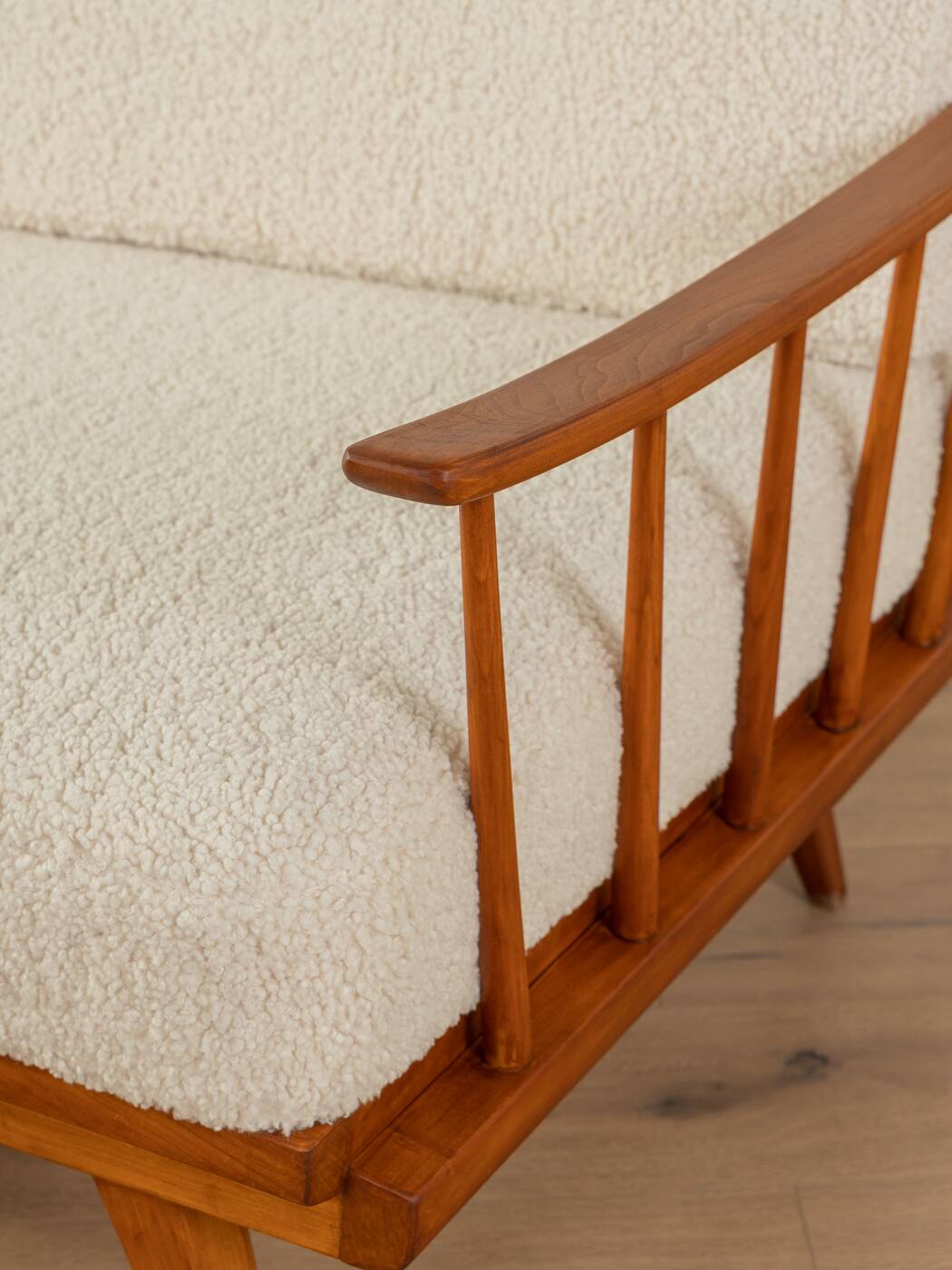 1950s sofa, Knoll Antimott