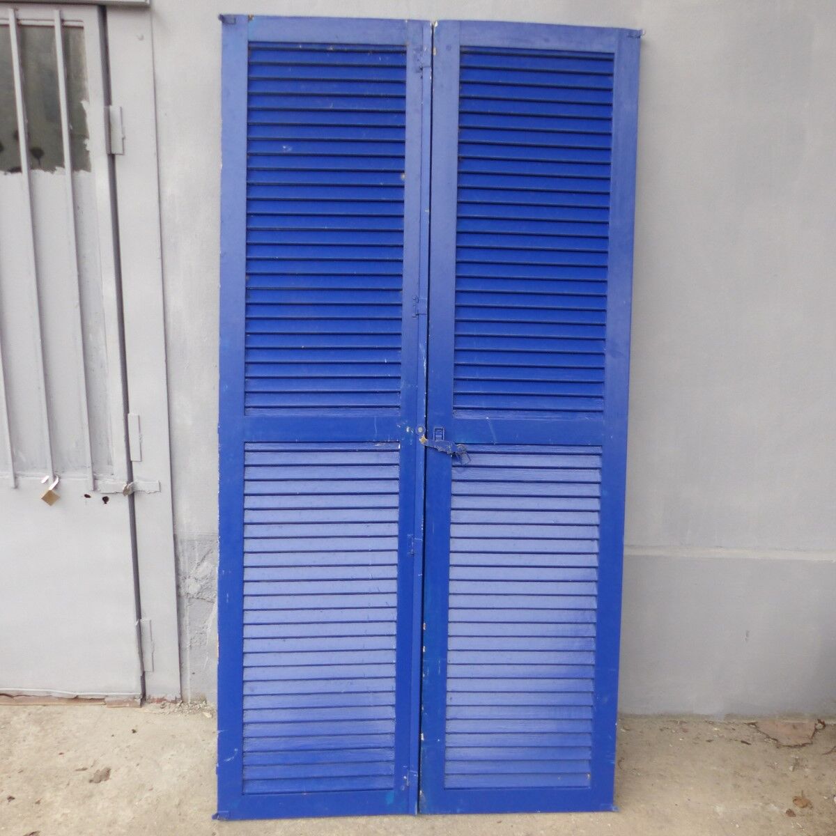 Wooden shutters 2 swings L 56 H 220