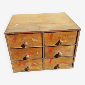 6-drawer wooden locker for Elephant Tea