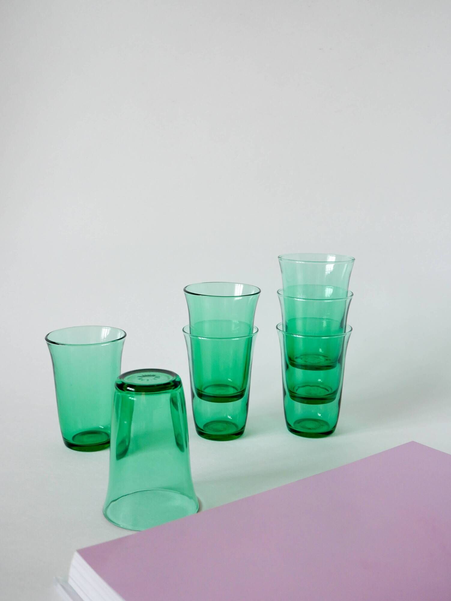 Set of 7 vintage green glass water glasses 1970