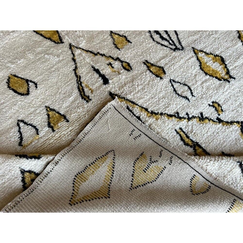 New Hand-Knotted Contemporary Moroccan Rug Made Of Natural Wool. Custom Options Available.