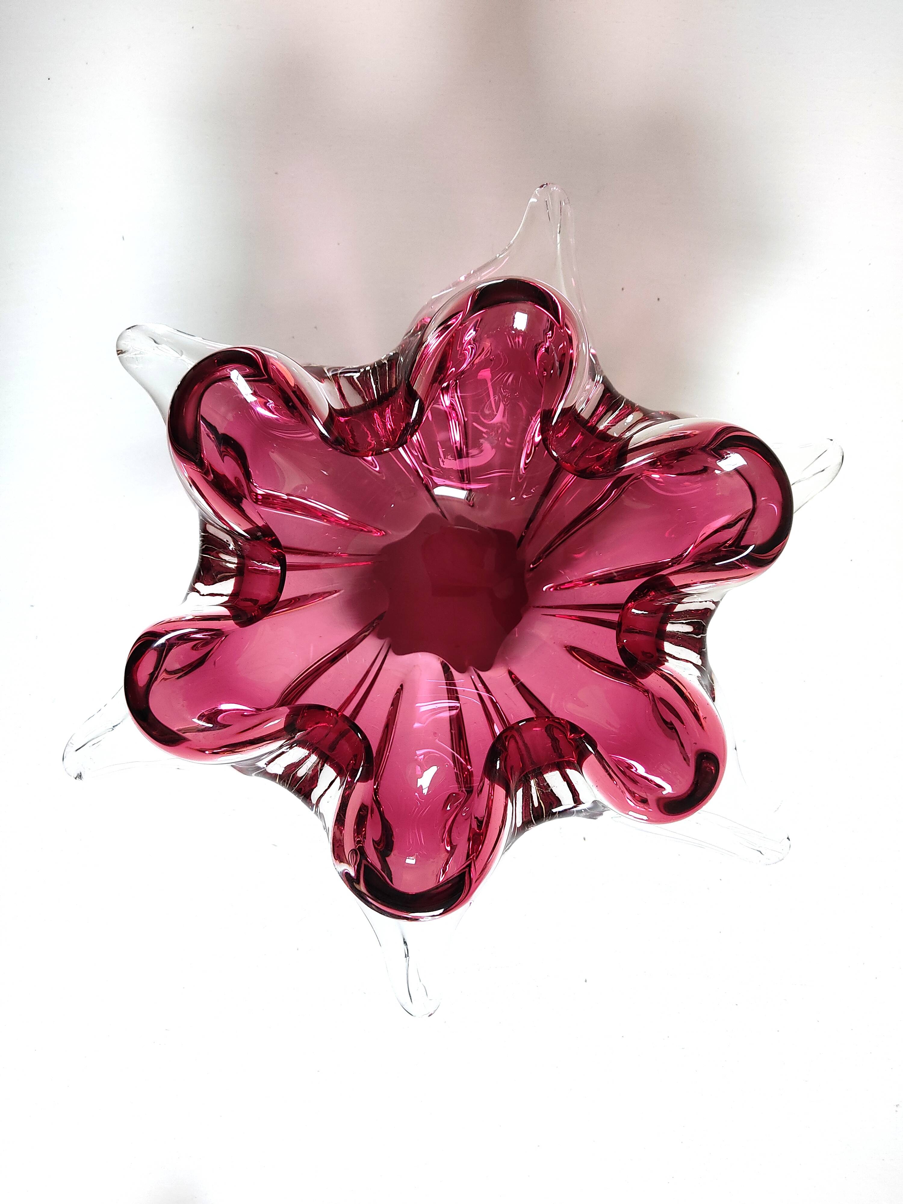 Murano glass empty pocket cup