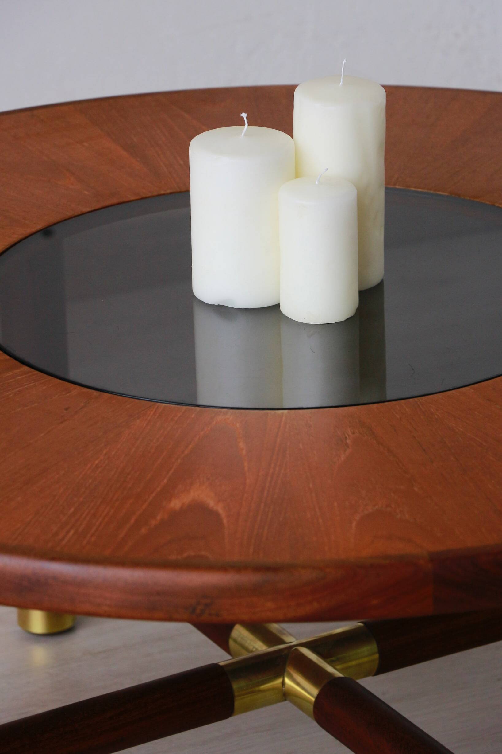 Round coffee table - Model 8058 - G Plan