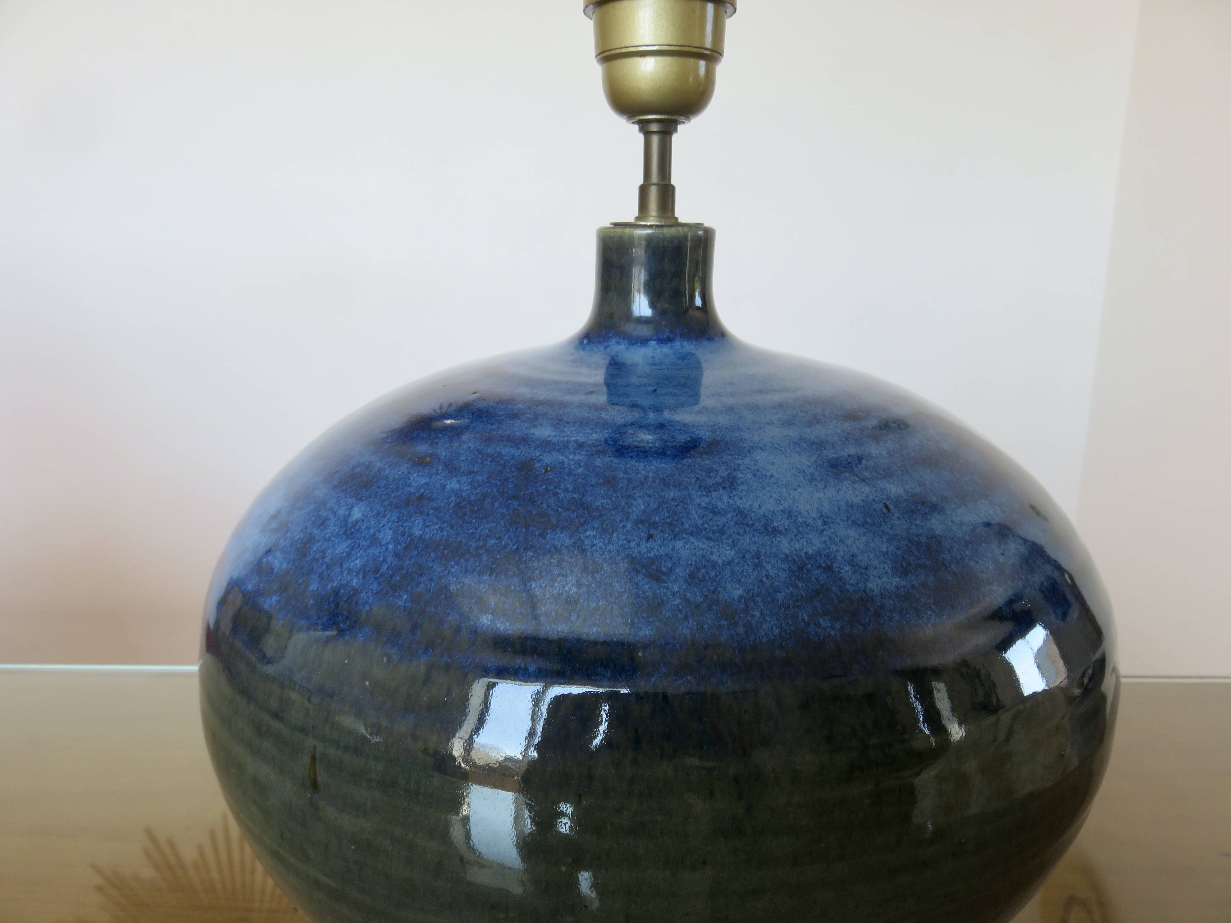 Impressive iridescent blue ceramic lamp with a gradient of green, circa 1960.
