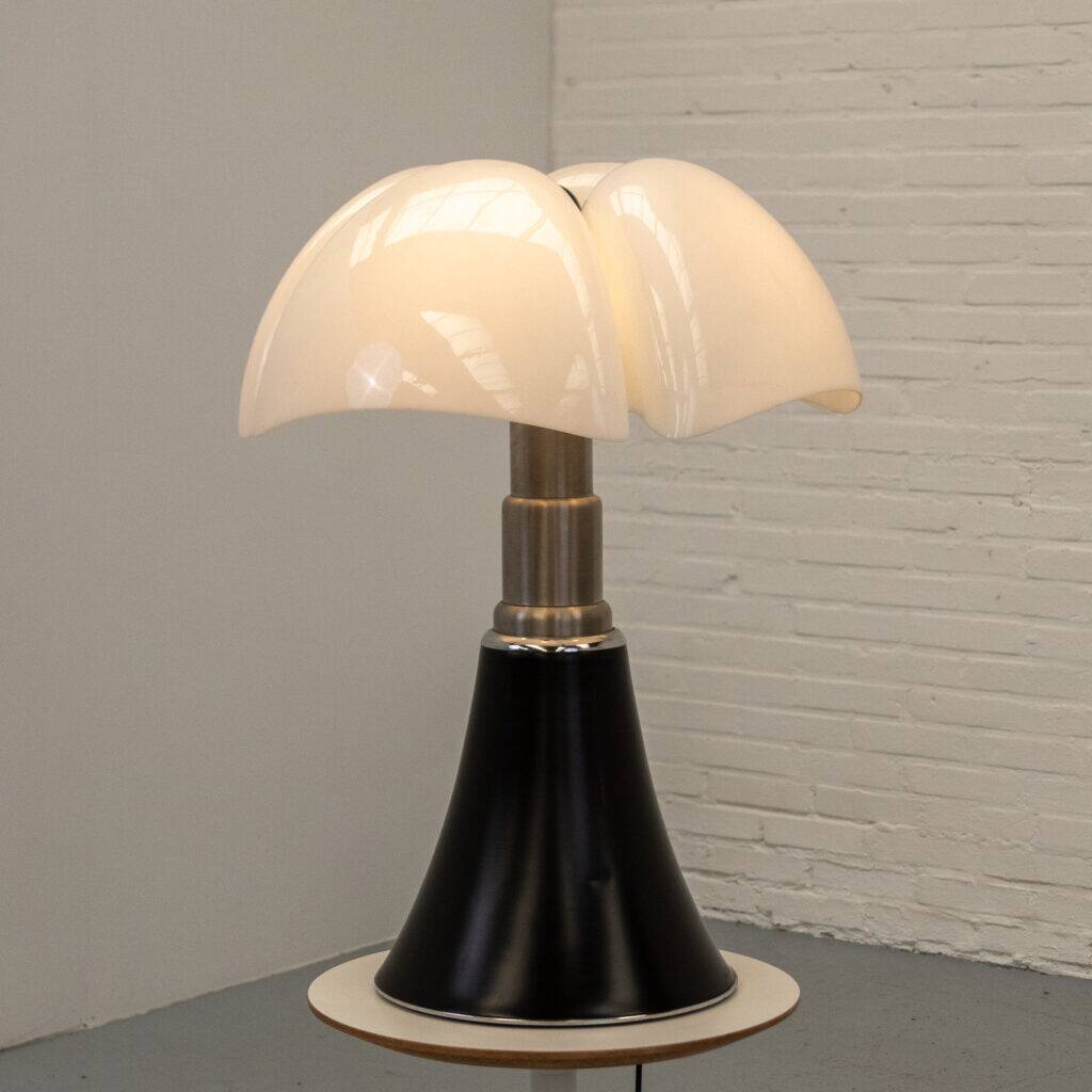 Lampe Pipistrello Gae Aulenti Martinelli Luce années 1970