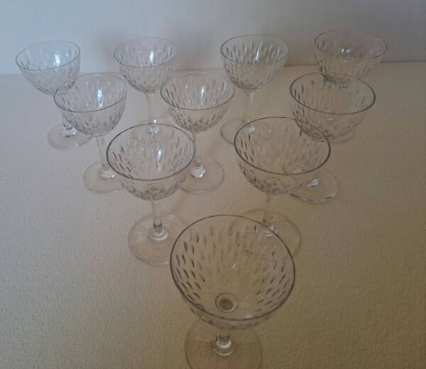 10 verres à Porto en cristal de Baccarat modèle Magenta Grain De Riz