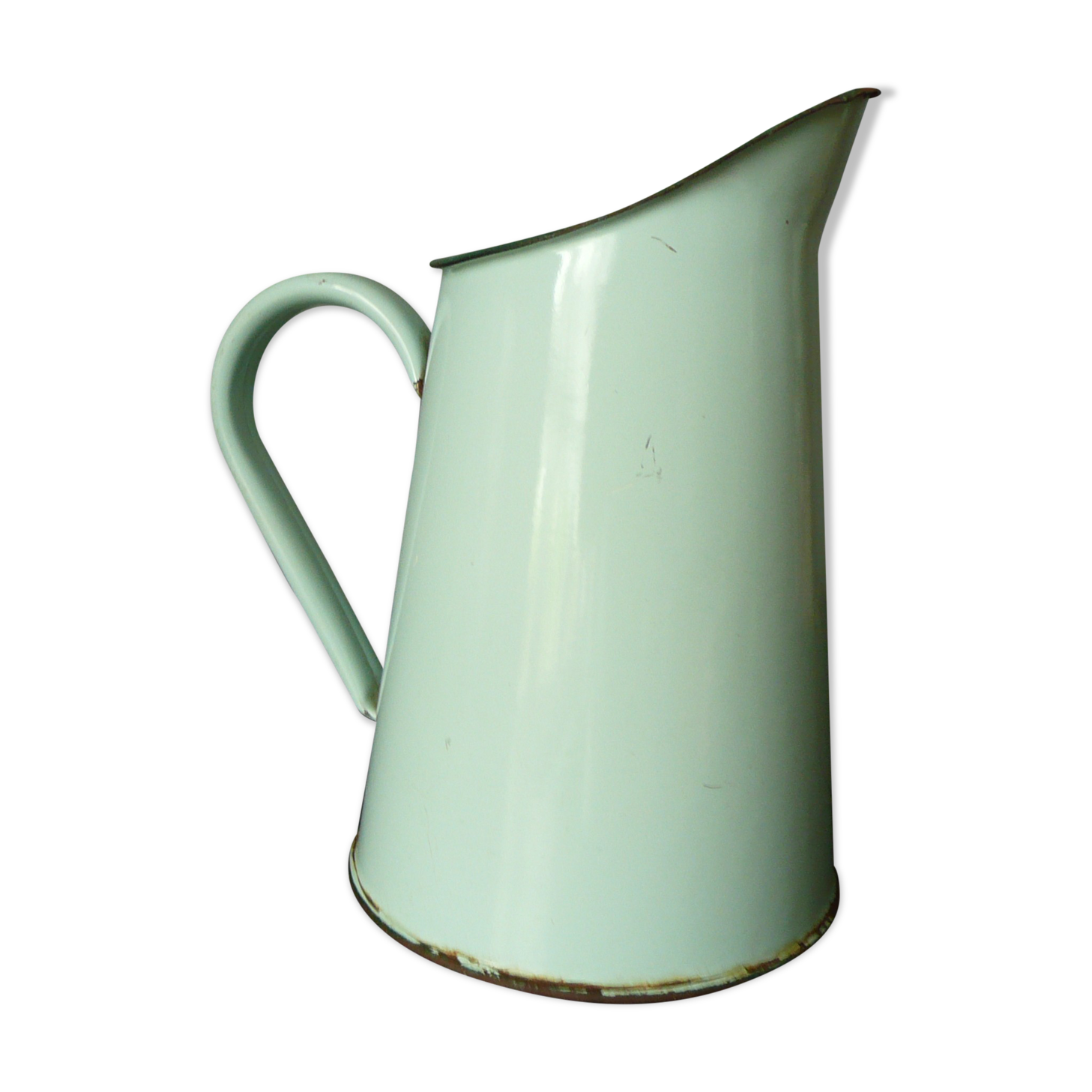 Enamelled sheet pitcher