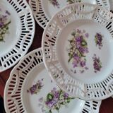 6 assiettes ajourées en porcelaine